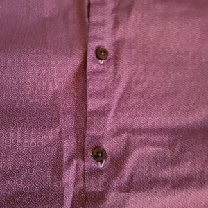 Mens Lilac long sleeve button down dress shirt size Xl sleeve length 33/34